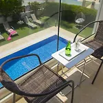 Elias Villa